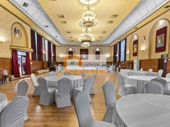 Breaza Investitie Cladire Multifunctionala 700mp - 1590 mp teren, D42ml